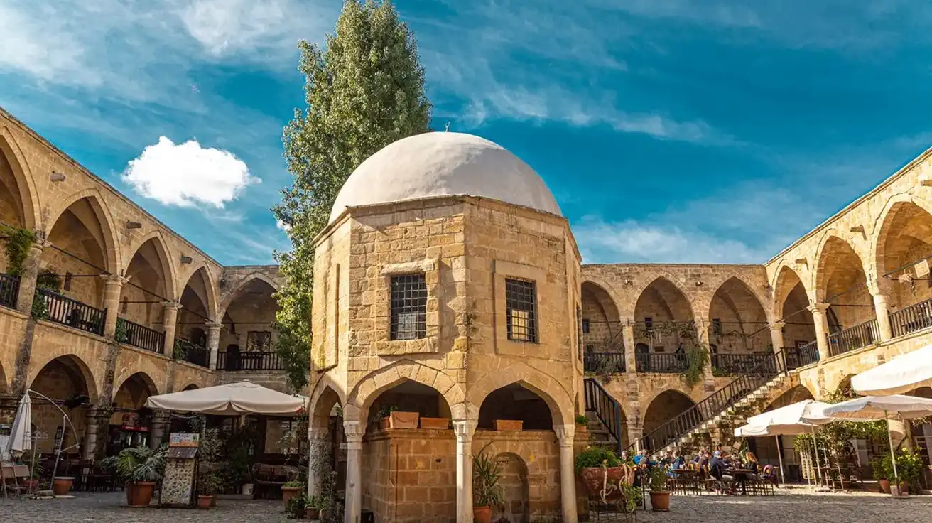 فرهنگ محلی مردم قبرس شمالی: دروازهای به سوی زندگی در بهشت مدیترانه